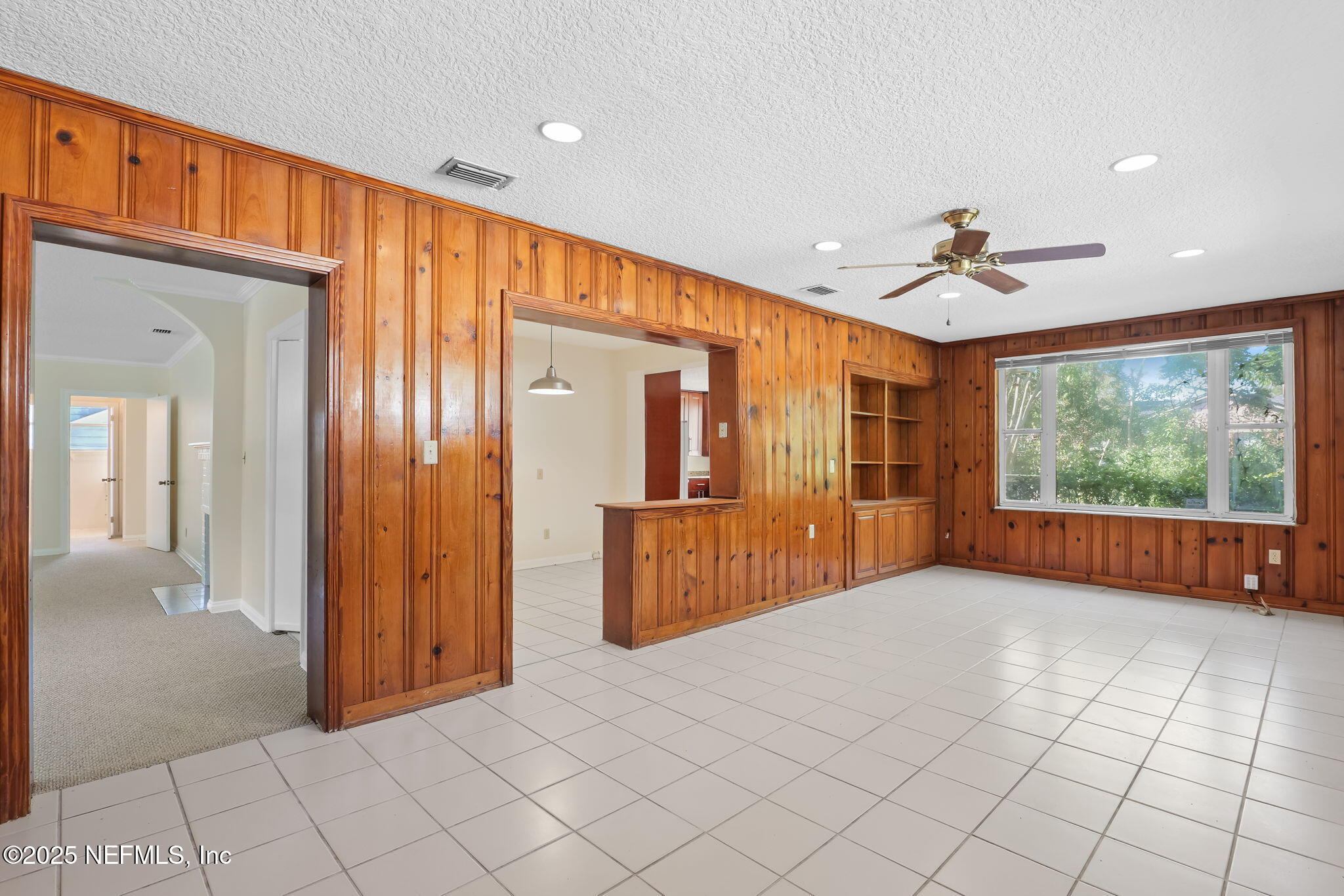 4218 ROSEWOOD Avenue