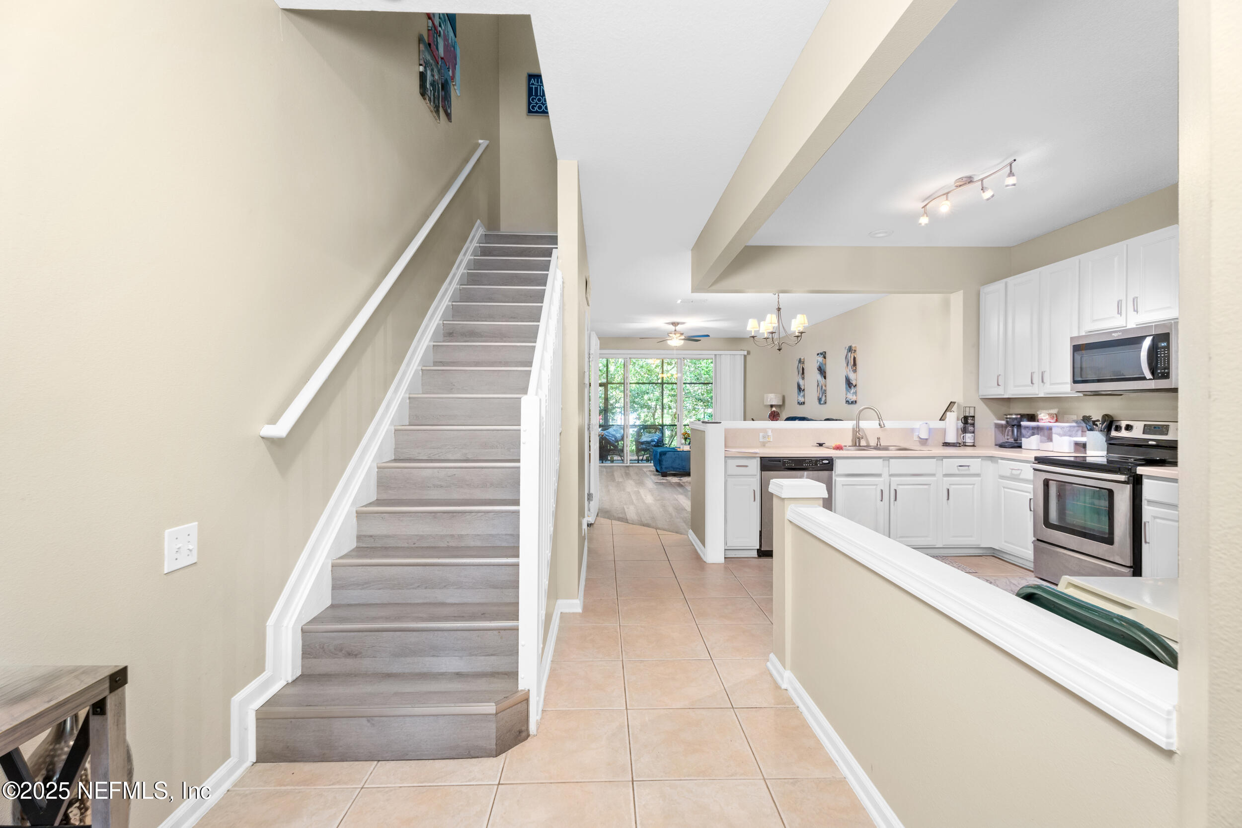 7540 SCARLET IBIS Lane