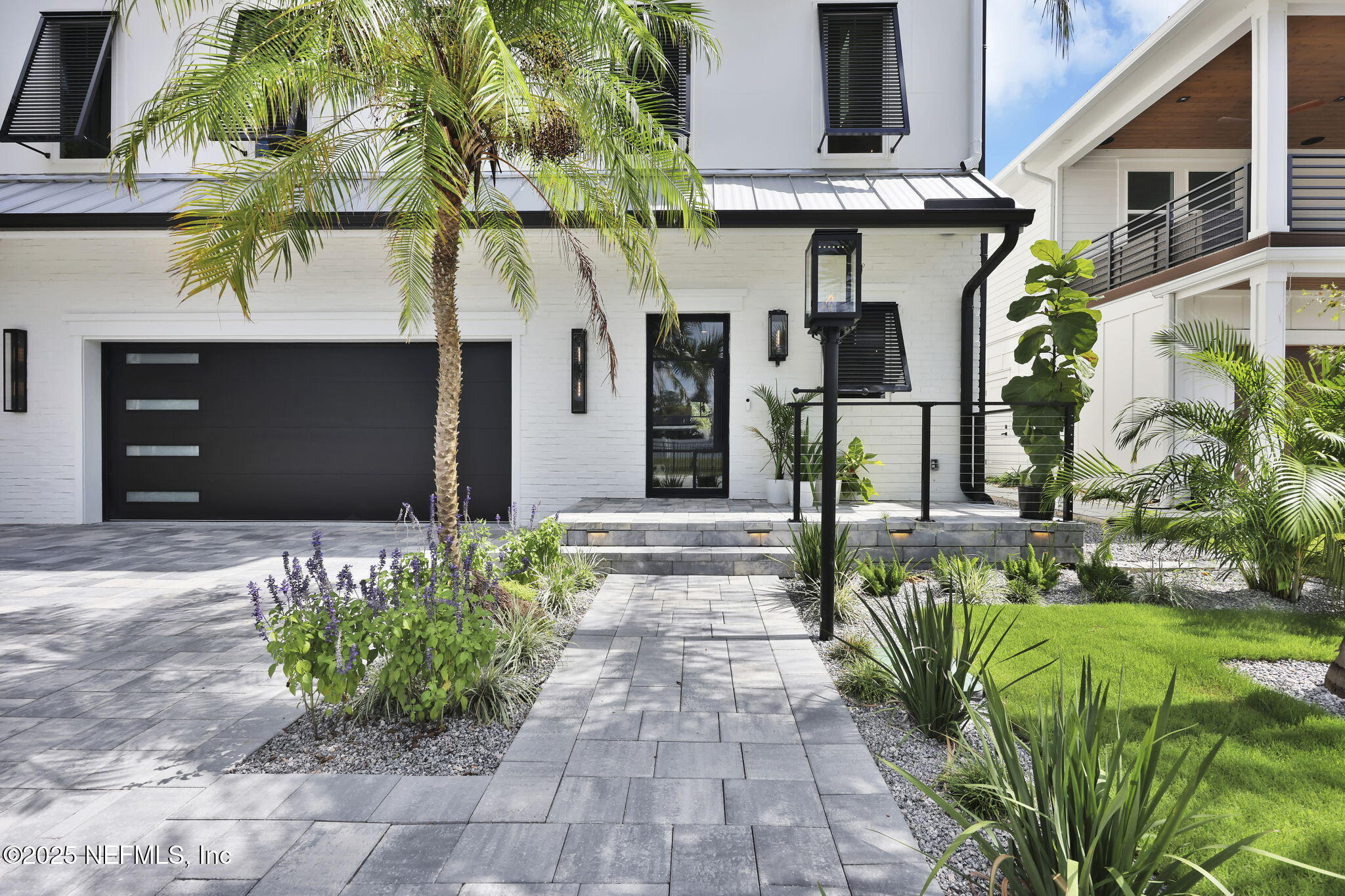 1329 ESTRELA Lane