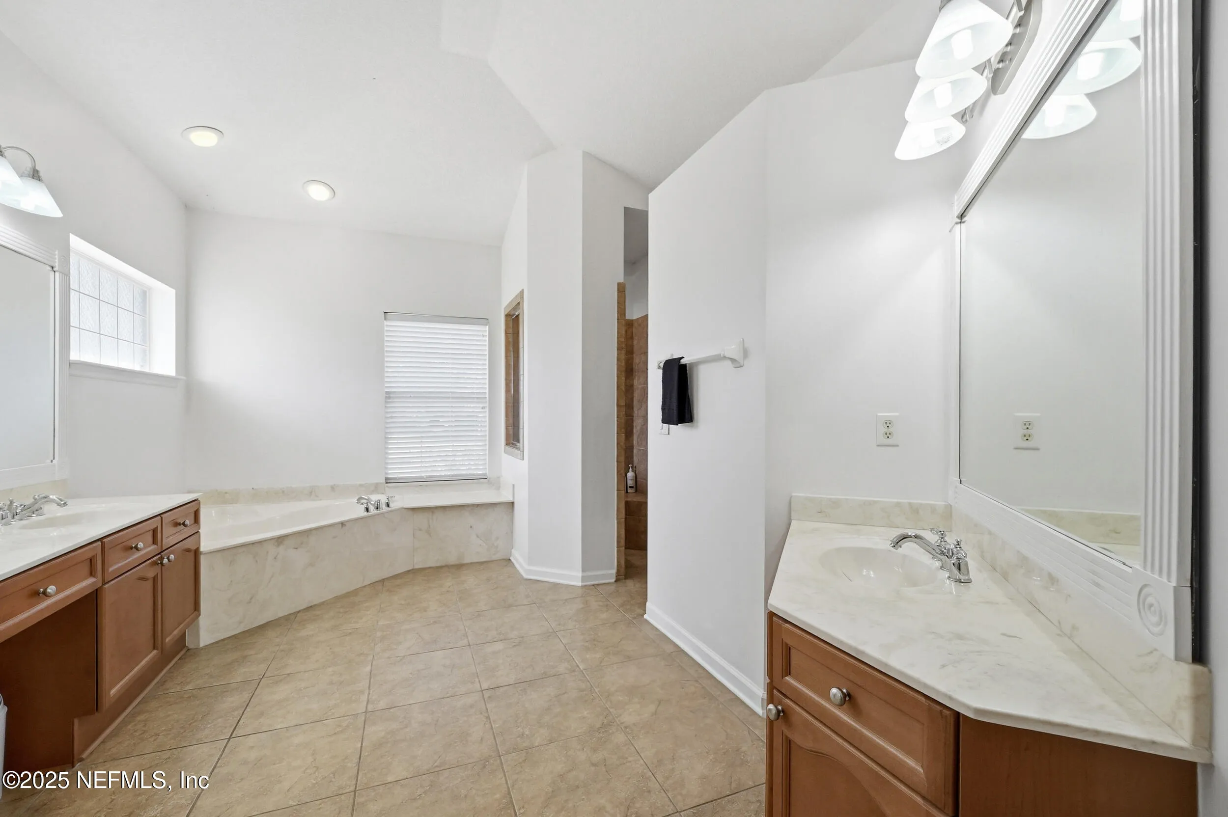 Jacksonville, Florida 32221, United States, 4 Bedrooms Bedrooms, ,3 BathroomsBathrooms,Residential,Active,232936