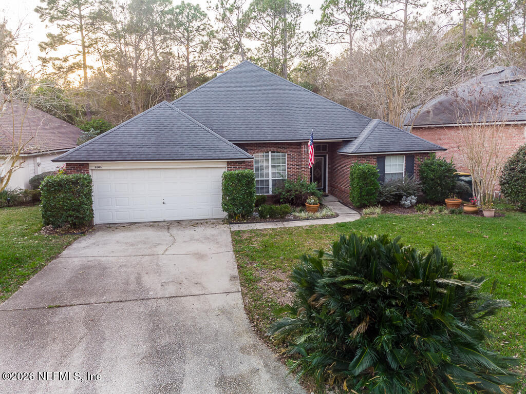 8904 CANOPY OAKS Drive