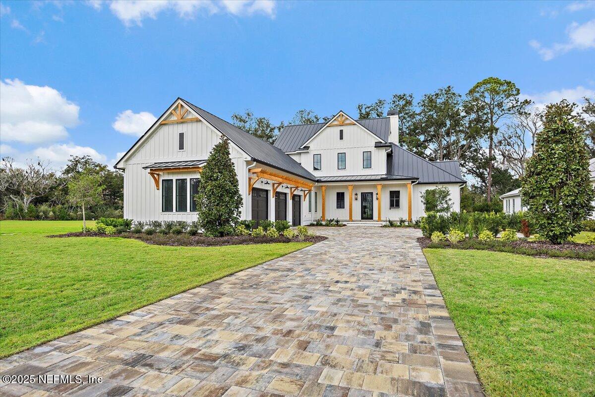 146 WHISTLING PALM Court