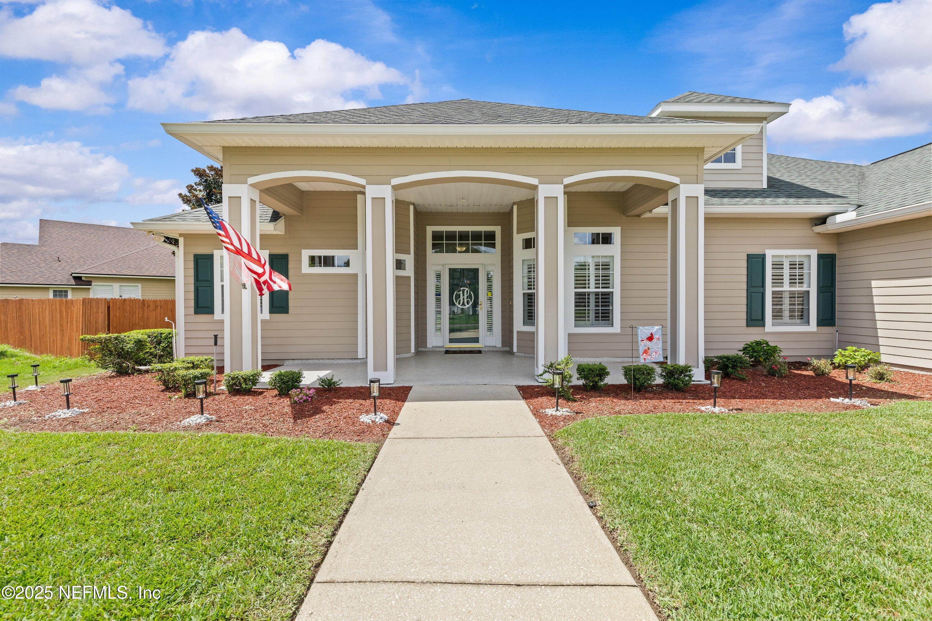 9662 RED SQUIRREL Lane