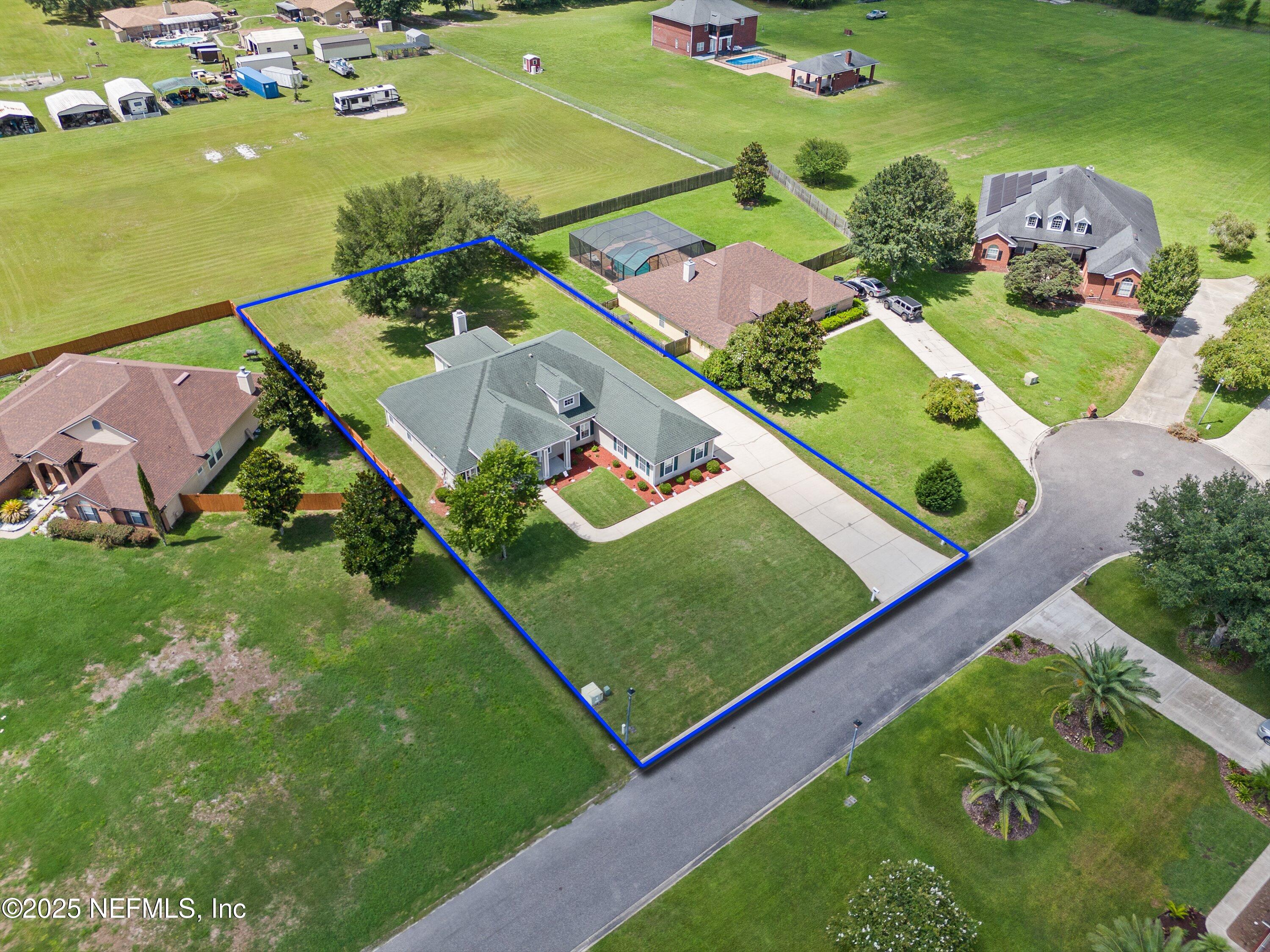9662 RED SQUIRREL Lane