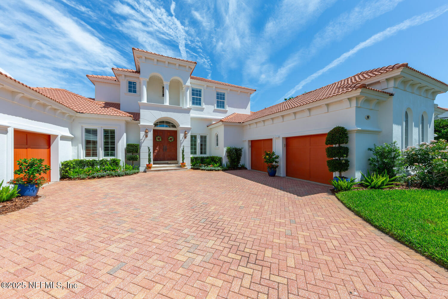 23 CORONA Road