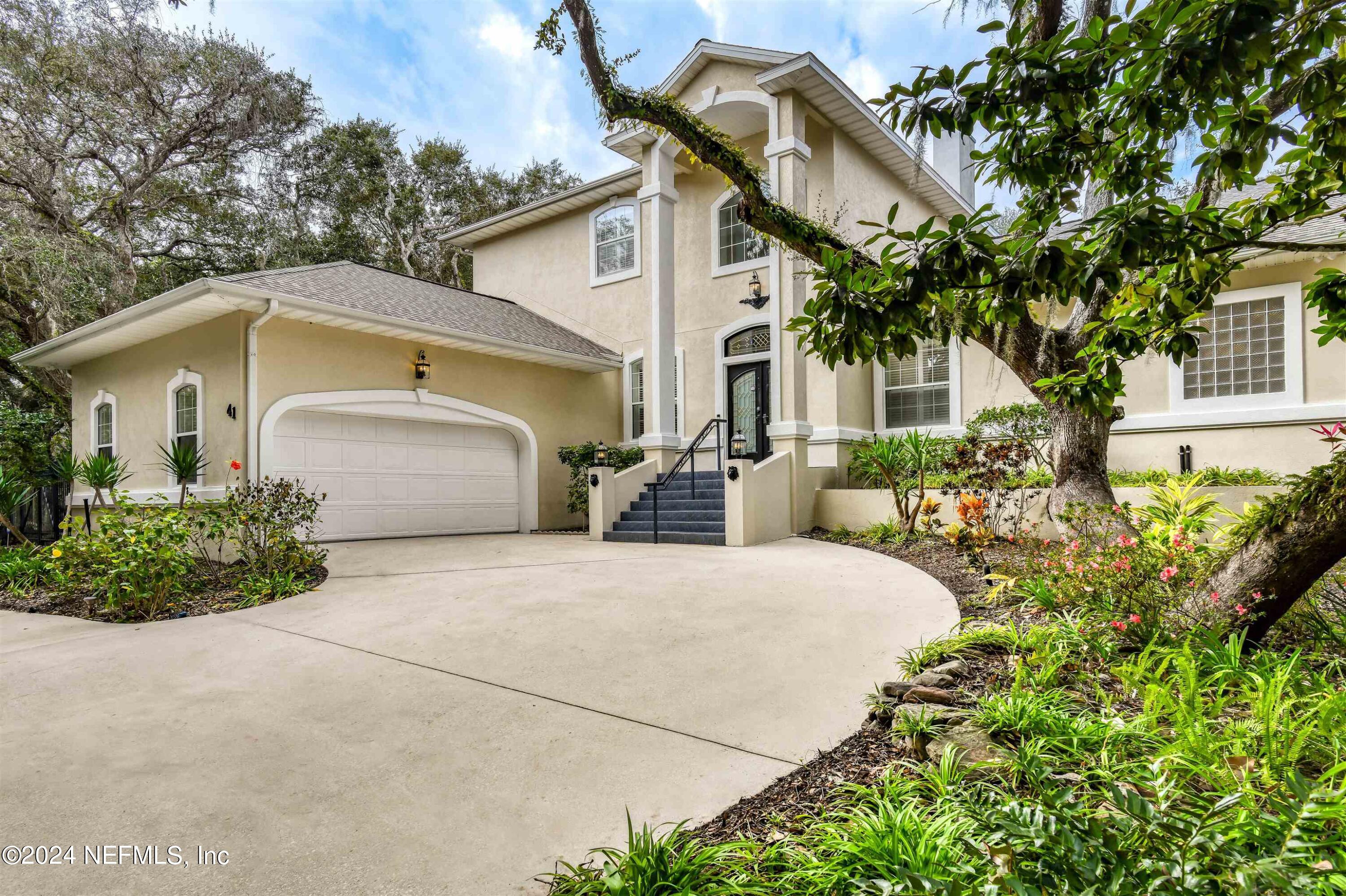 St Augustine, FL home for sale located at 41 Ocean Pines Drive, St Augustine, FL 32080
