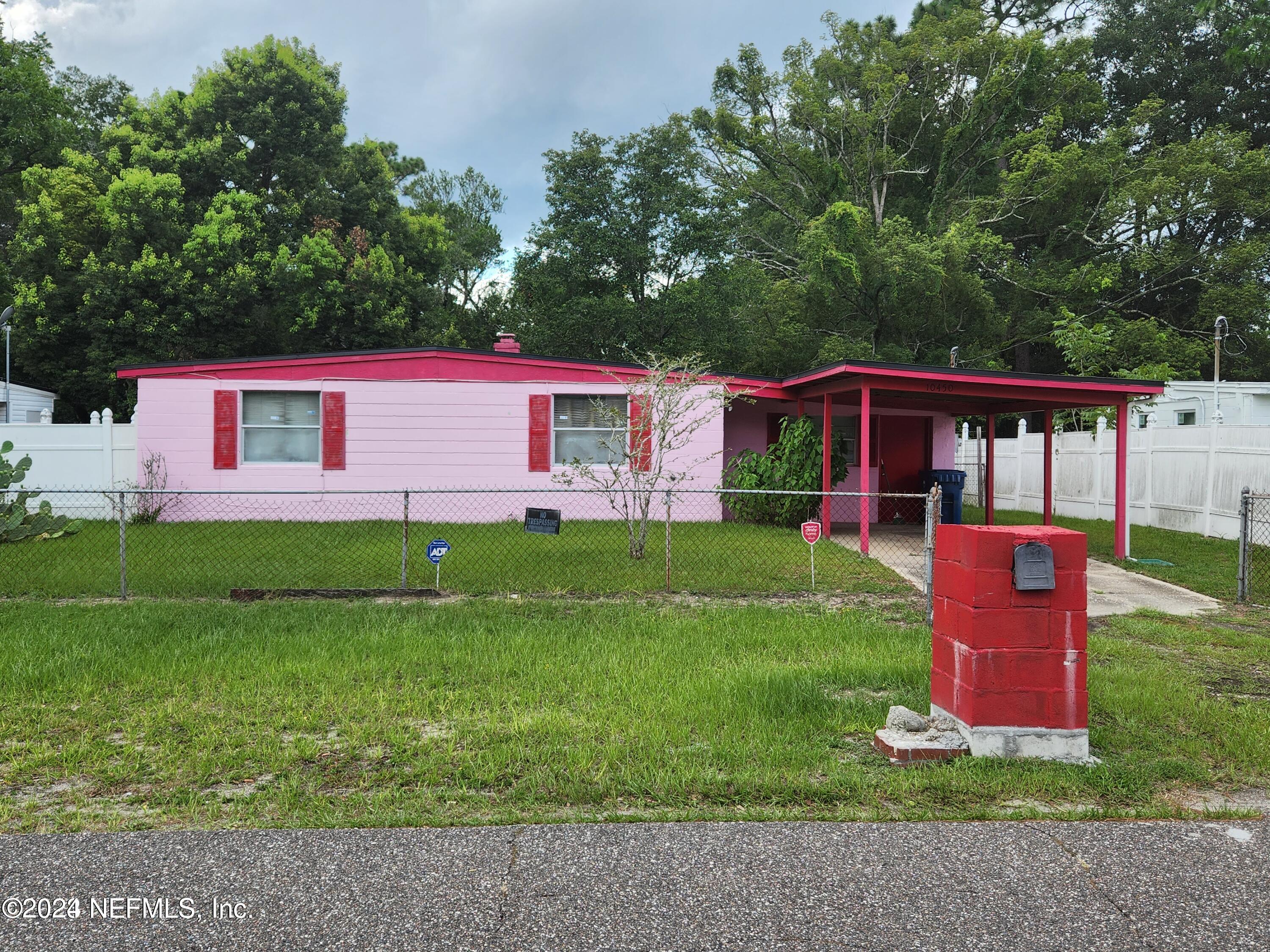 Jacksonville, FL home for sale located at 10450 Keuka Drive, Jacksonville, FL 32218