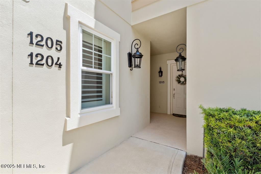 95220 SUMMERWOODS Circle 1204