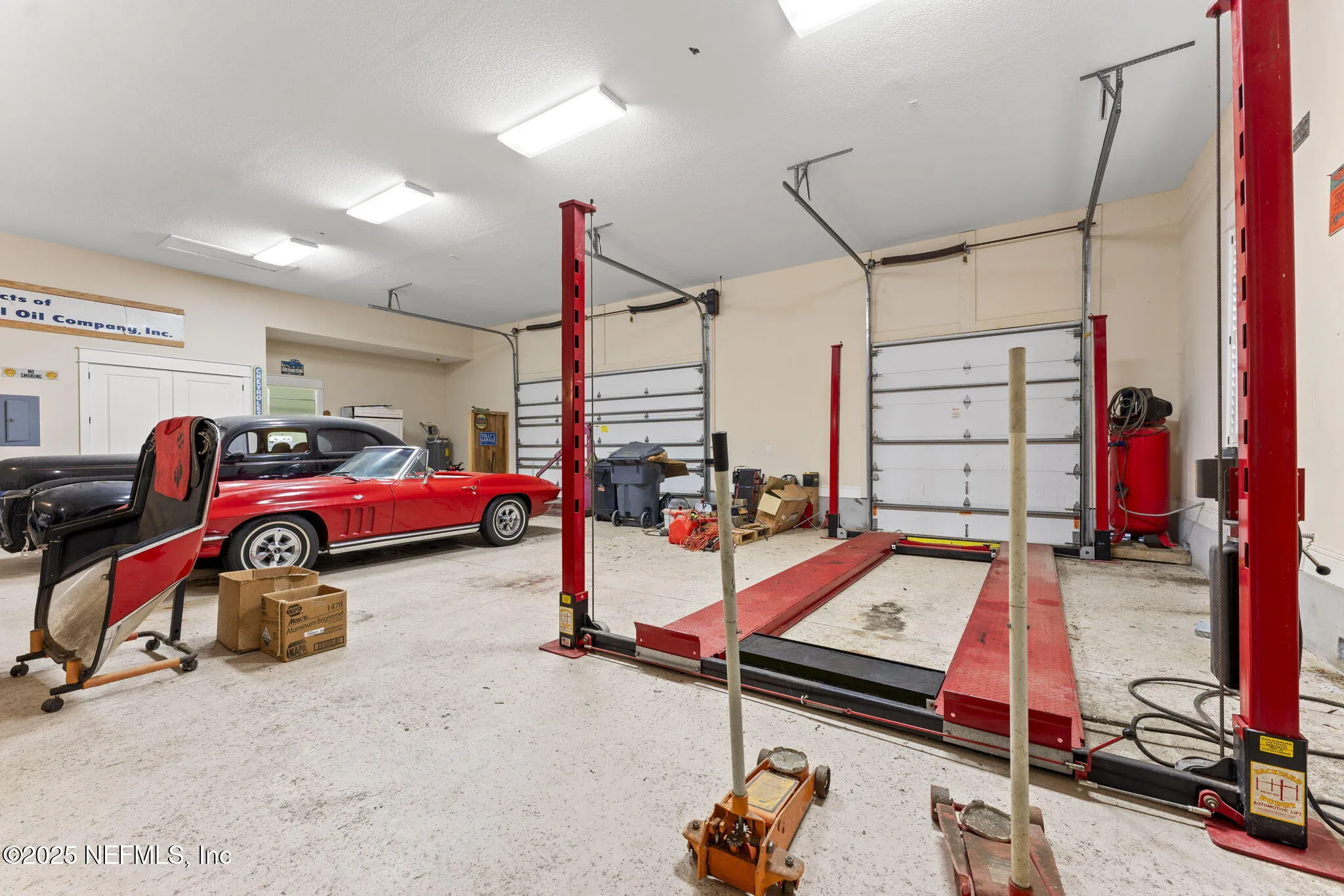 Fernandina Beach, Florida 32034, United States, 3 Bedrooms Bedrooms, ,3 BathroomsBathrooms,Residential,Active,134409