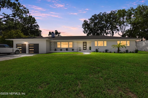 Photo of 2348 SMULLIAN Trail N, Jacksonville, FL 32217 (MLS # 2152275)