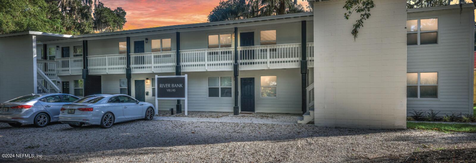 Jacksonville, FL home for sale located at 1201 River Bank Court, Jacksonville, FL 32207
