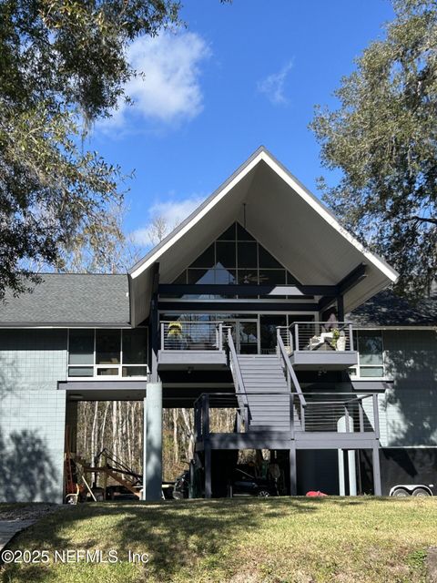 A home in Middleburg