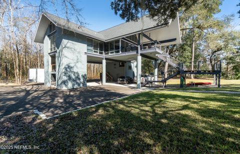 A home in Middleburg