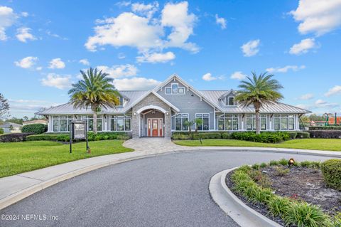 A home in Middleburg