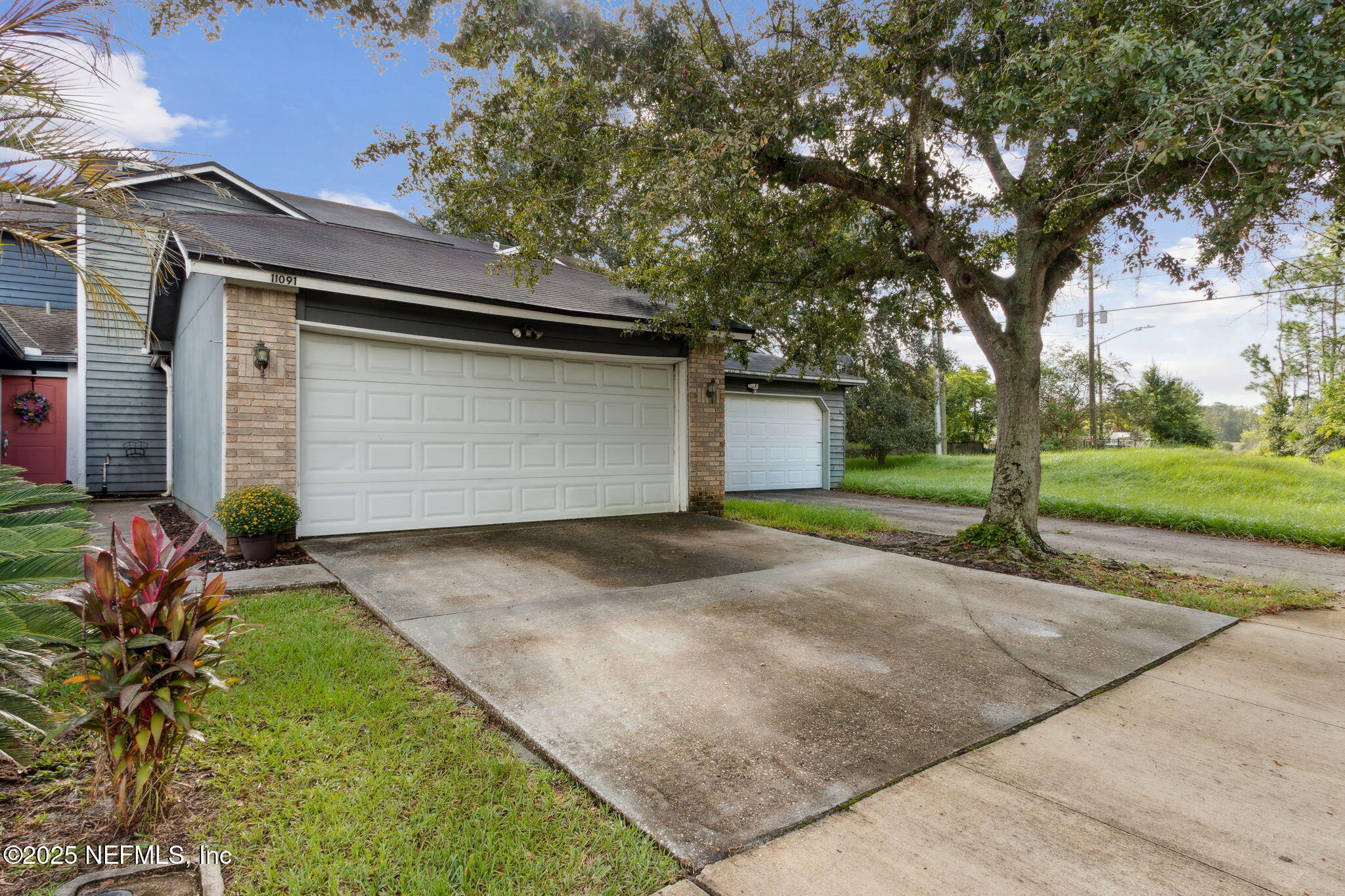 11091 PEPPERMILL Lane