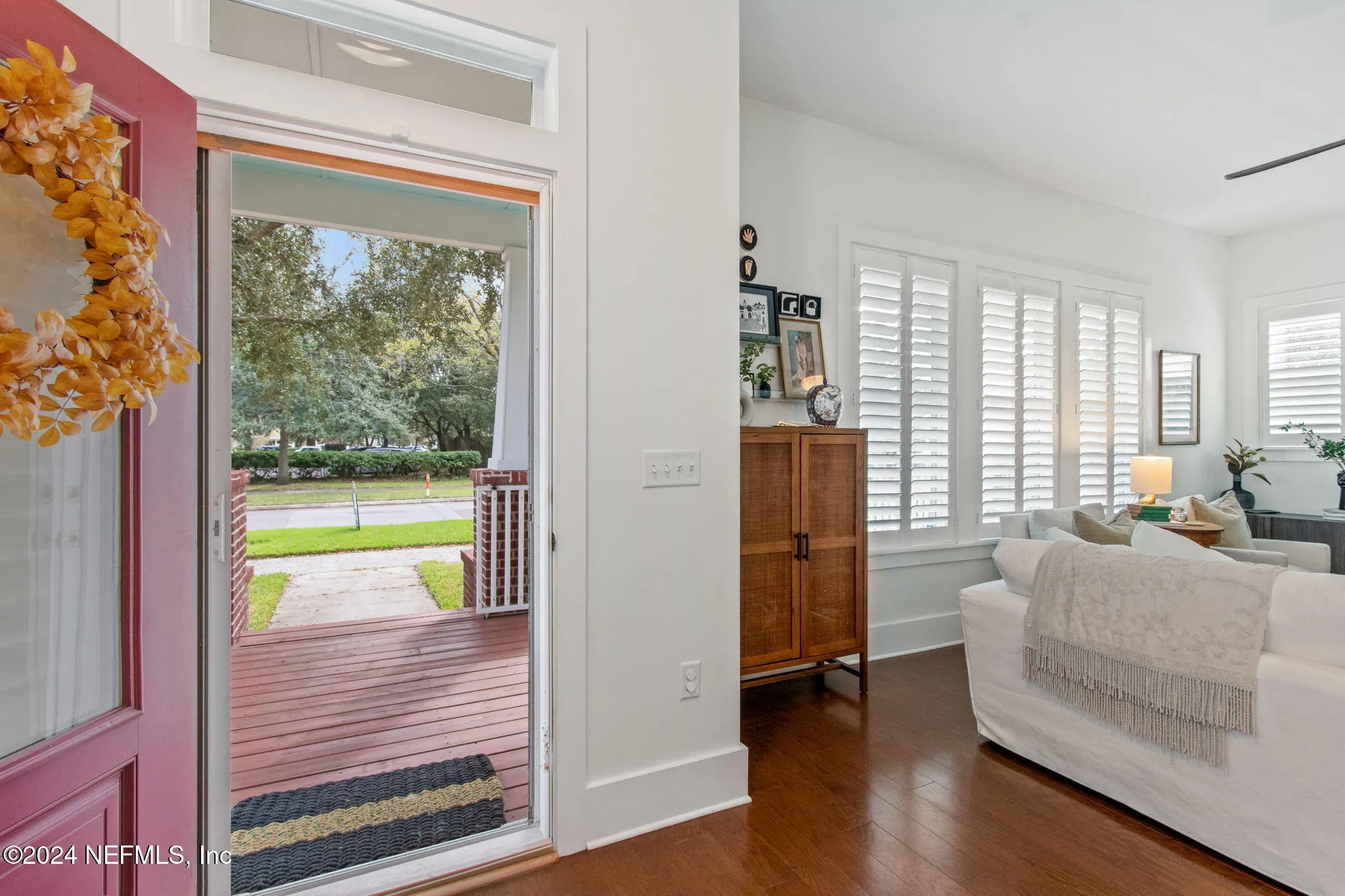 Jacksonville, Florida 32205, United States, 3 Bedrooms Bedrooms, ,3 BathroomsBathrooms,Residential,Pending,35998