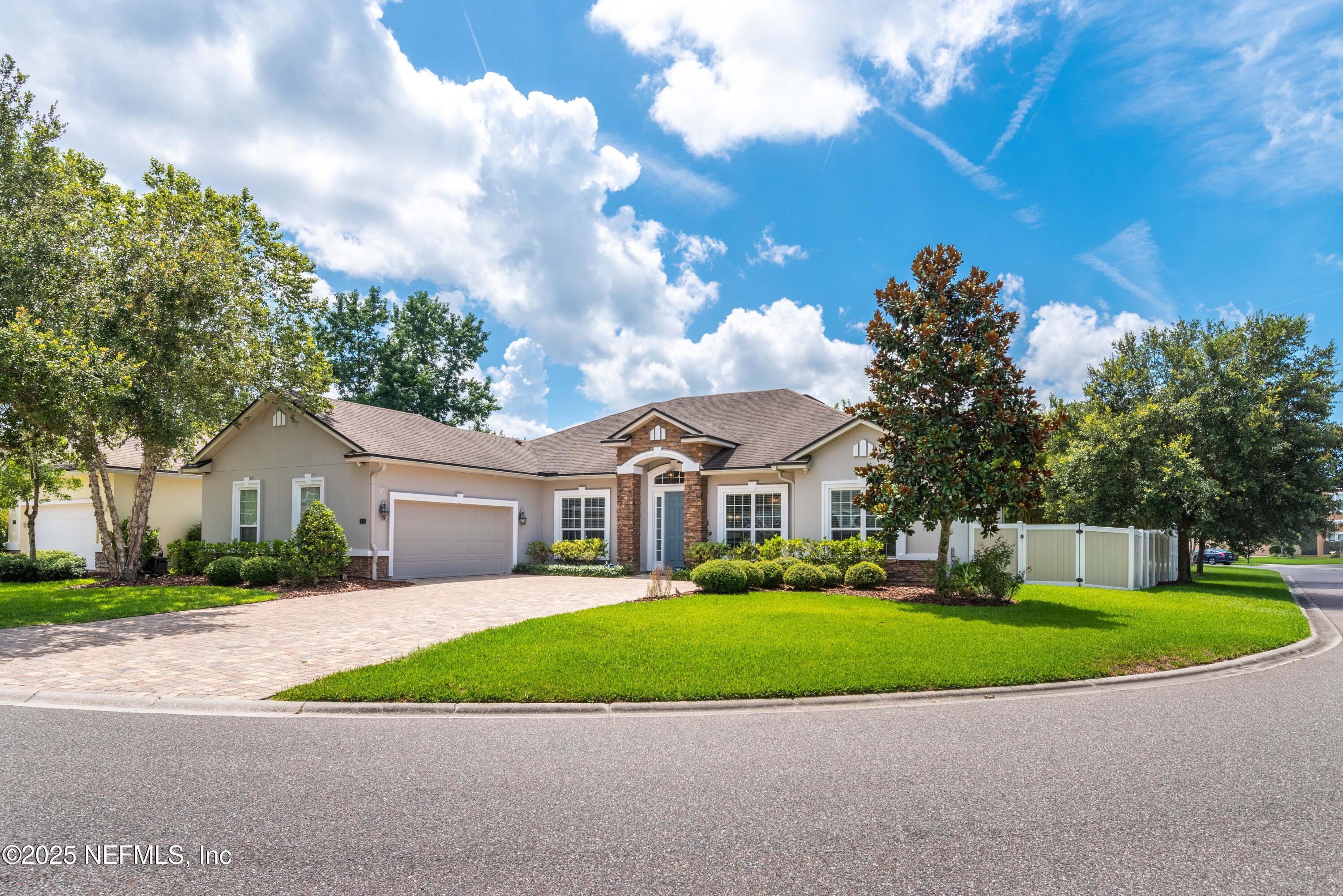 4229 SUMMERTON OAKS Circle