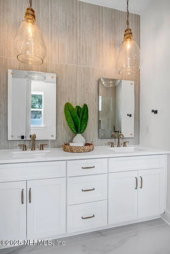 Neptune Beach, Florida 32266, United States, 4 Bedrooms Bedrooms, ,4 BathroomsBathrooms,Residential,Active,127552