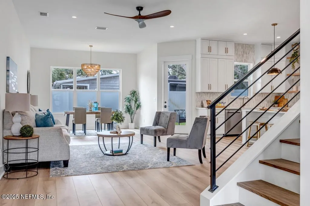 Neptune Beach, Florida 32266, United States, 4 Bedrooms Bedrooms, ,4 BathroomsBathrooms,Residential,Active,127552