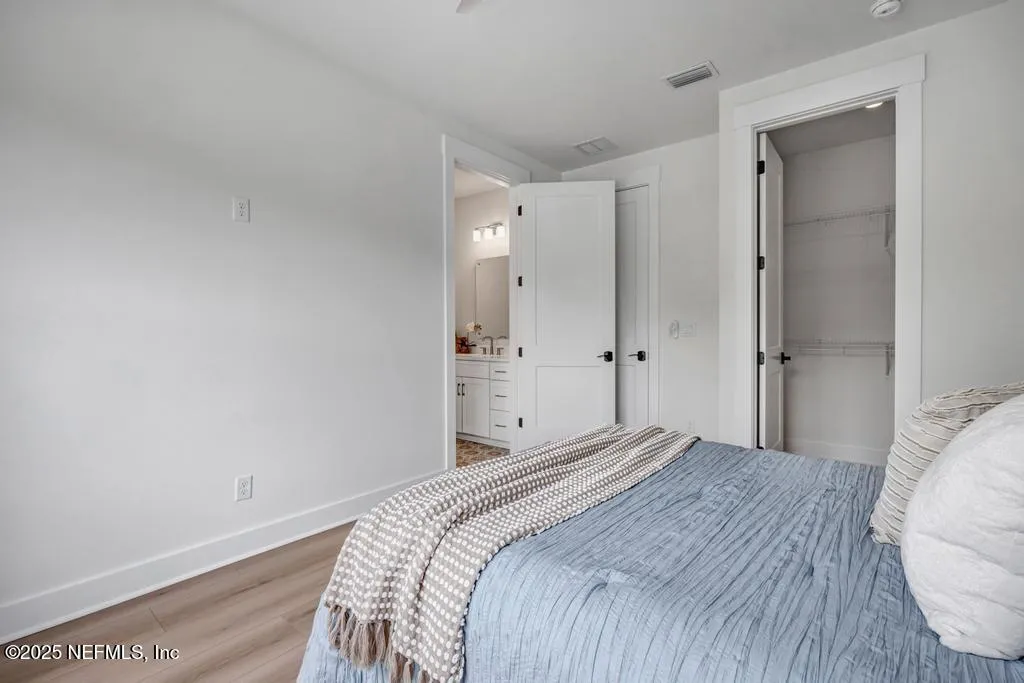 Neptune Beach, Florida 32266, United States, 4 Bedrooms Bedrooms, ,4 BathroomsBathrooms,Residential,Active,127552