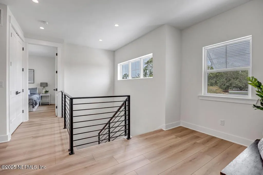 Neptune Beach, Florida 32266, United States, 4 Bedrooms Bedrooms, ,4 BathroomsBathrooms,Residential,Active,127552