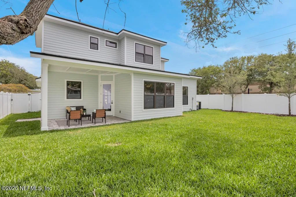 Neptune Beach, Florida 32266, United States, 4 Bedrooms Bedrooms, ,4 BathroomsBathrooms,Residential,Active,127552