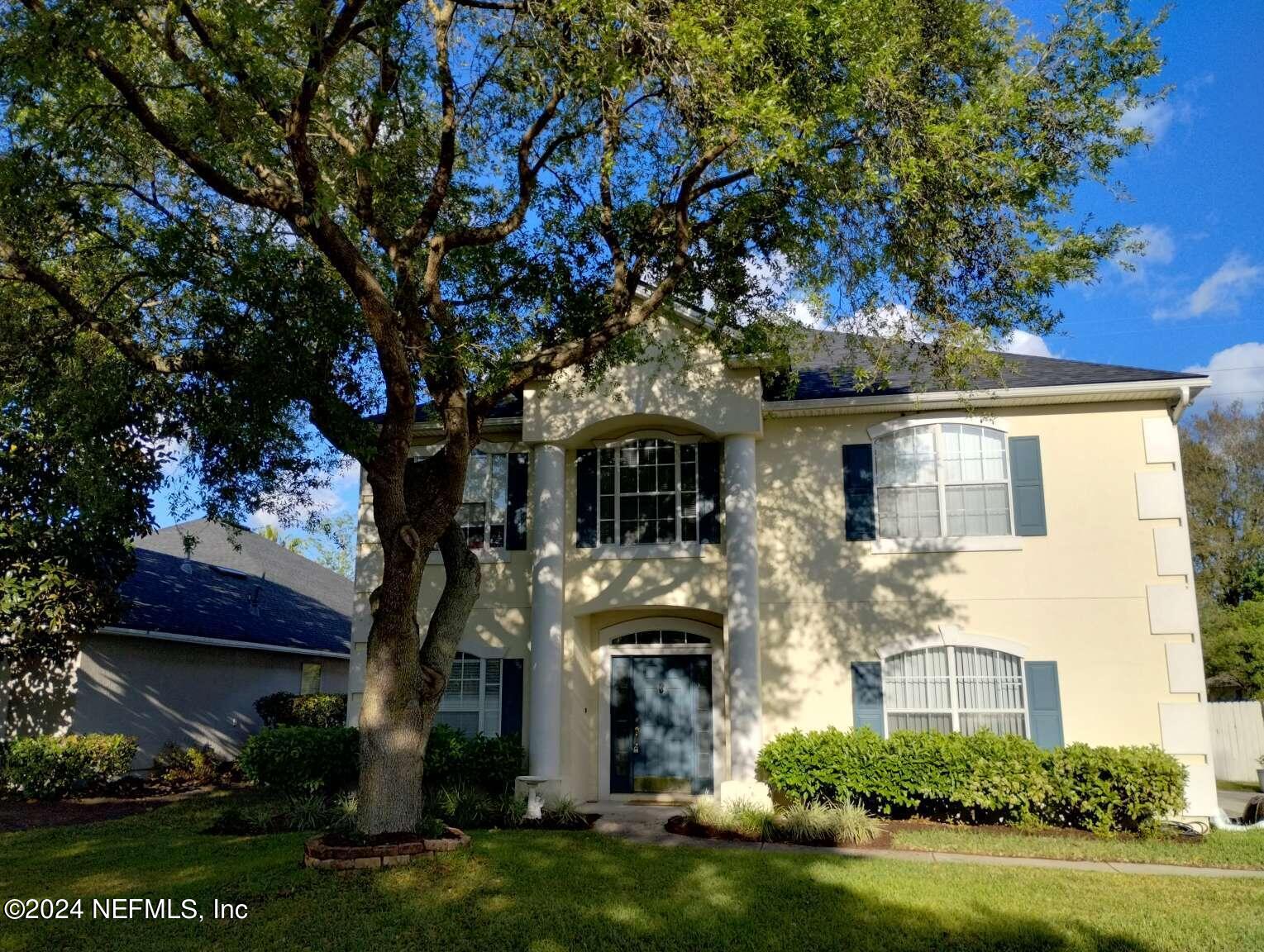 Jacksonville, FL home for sale located at 7733 Crosstree Lane, Jacksonville, FL 32256