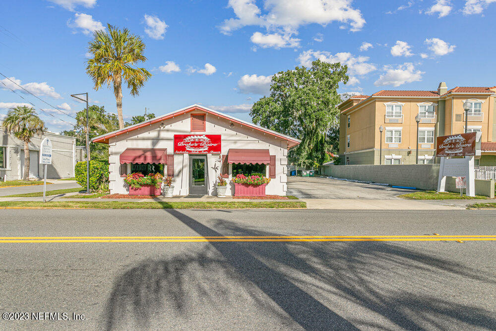 St Augustine, FL home for sale located at 237 SAN MARCO Avenue, St Augustine, FL 32084