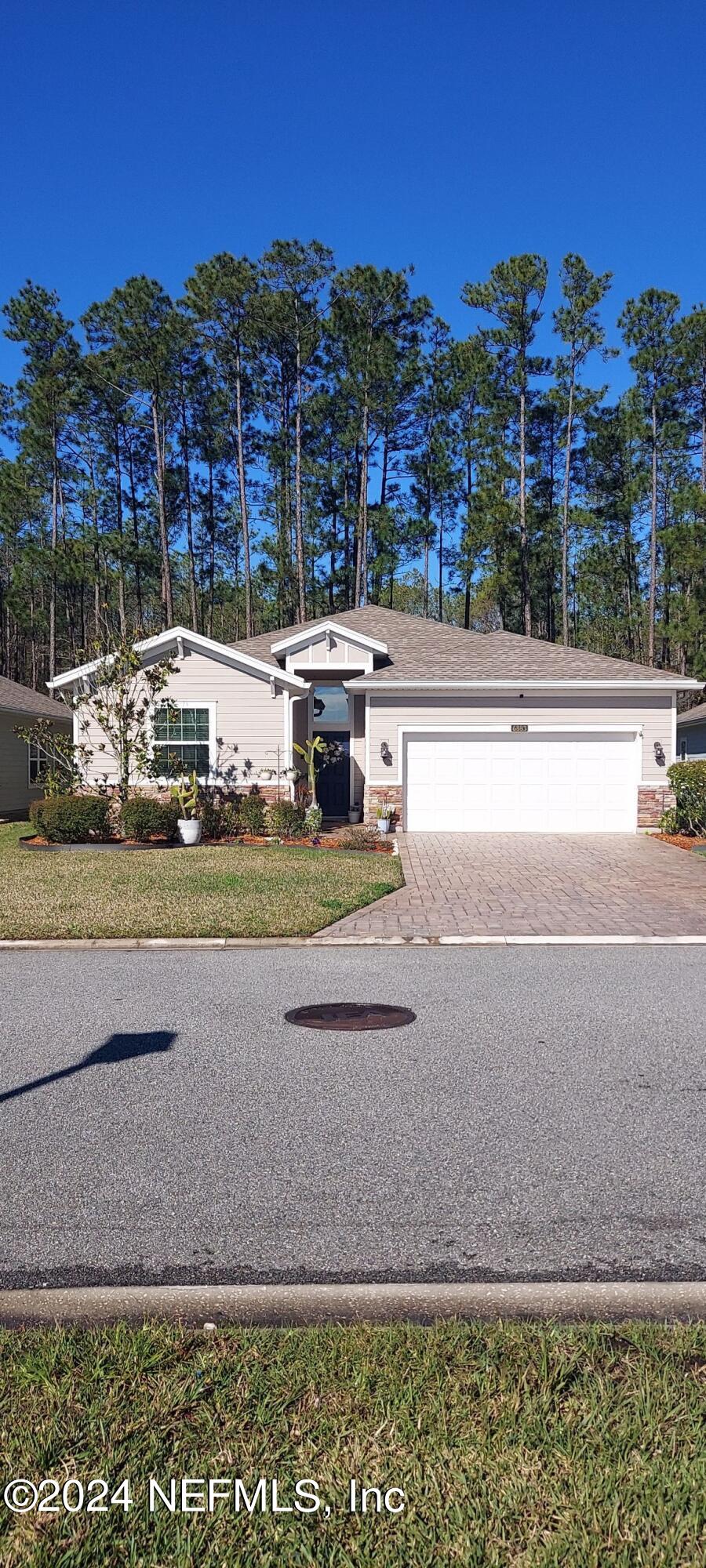 Jacksonville, FL home for sale located at 6883 Longleaf Branch Drive, Jacksonville, FL 32222