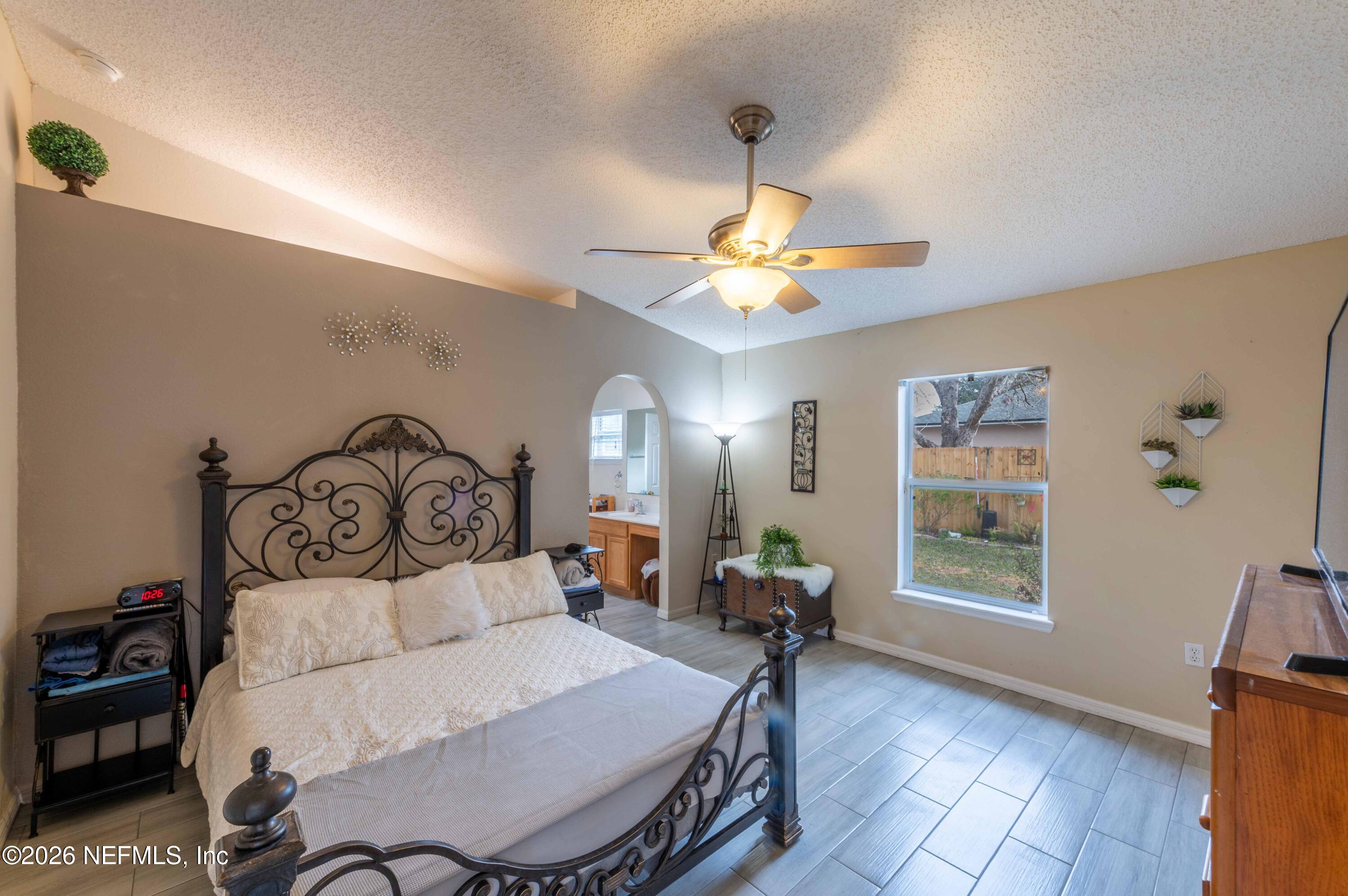 9156 SHINDLER CROSSING Drive