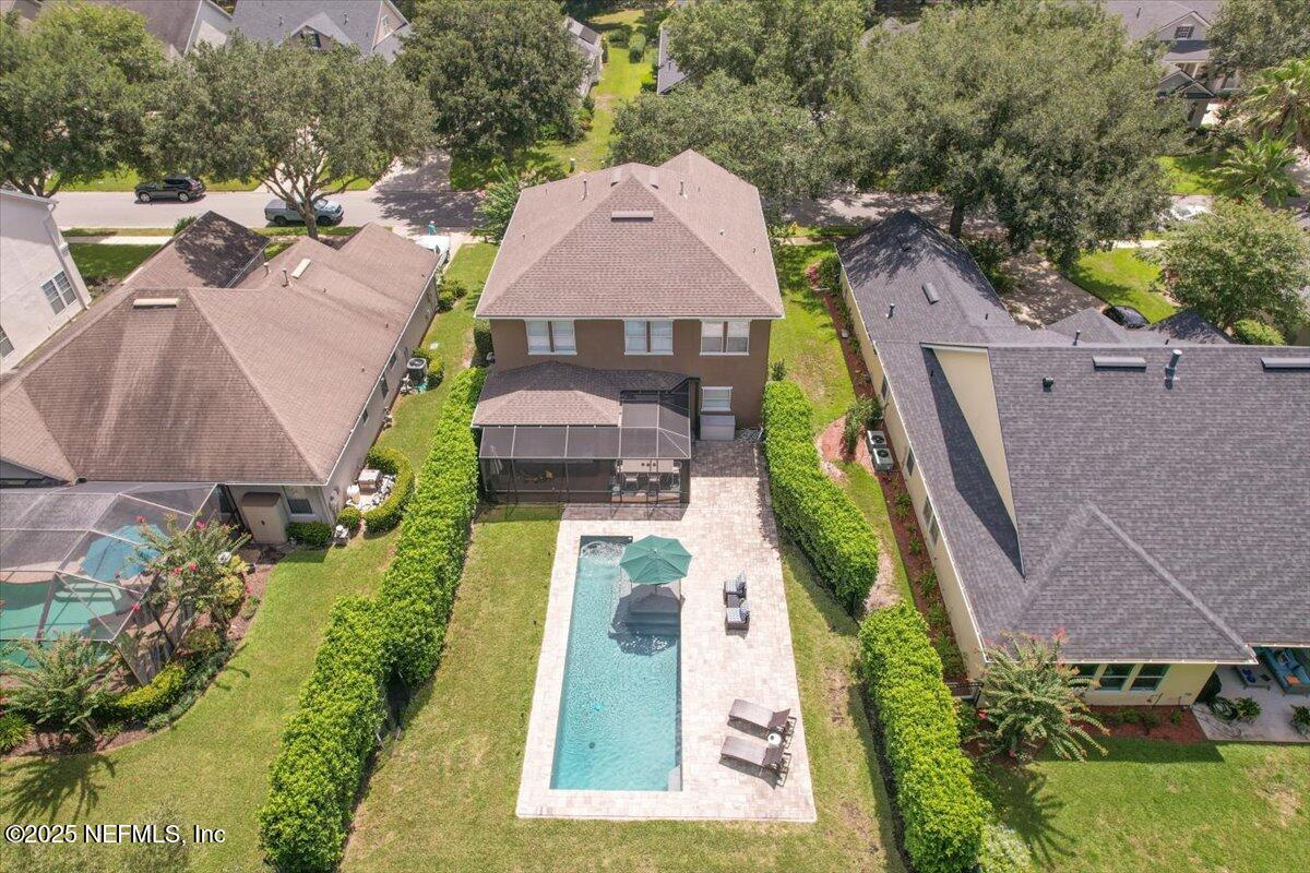 915 BROOKHAVEN Drive