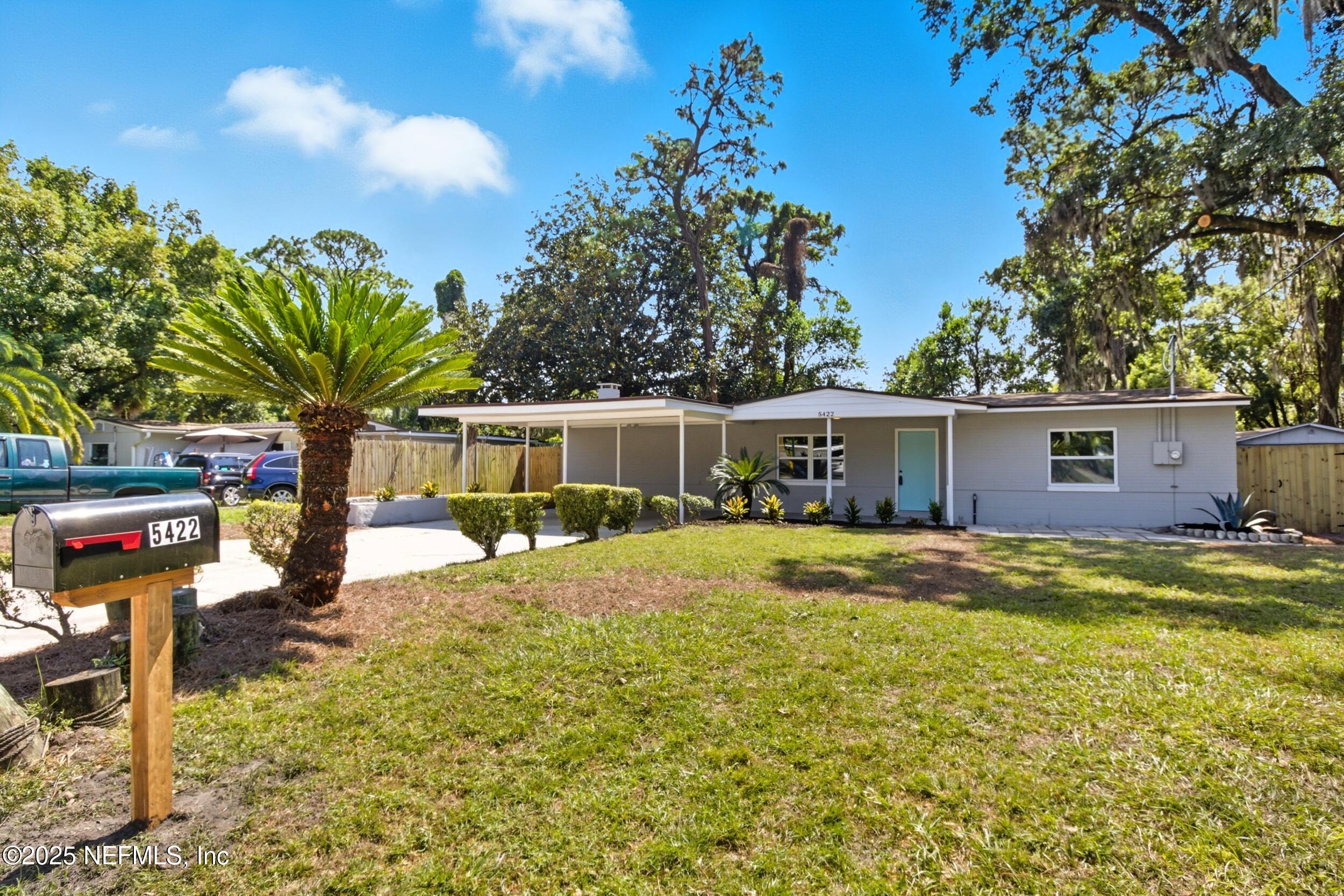 5422 OAK FOREST Drive