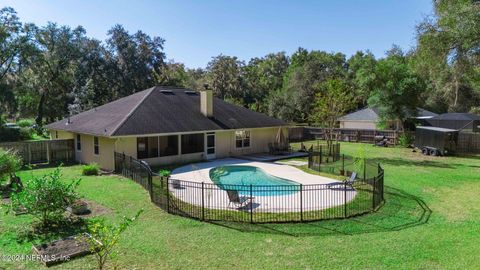 A home in Palatka