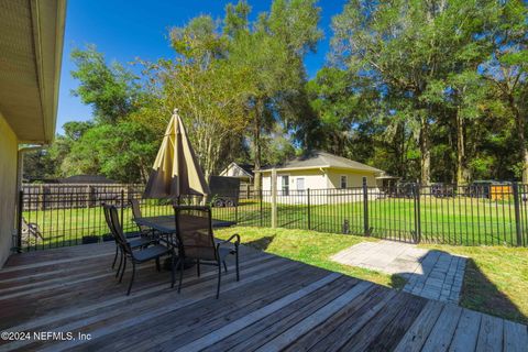 A home in Palatka