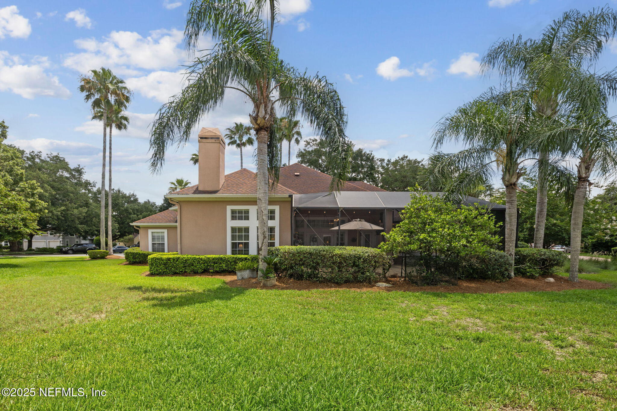 8221 BAY TREE Lane