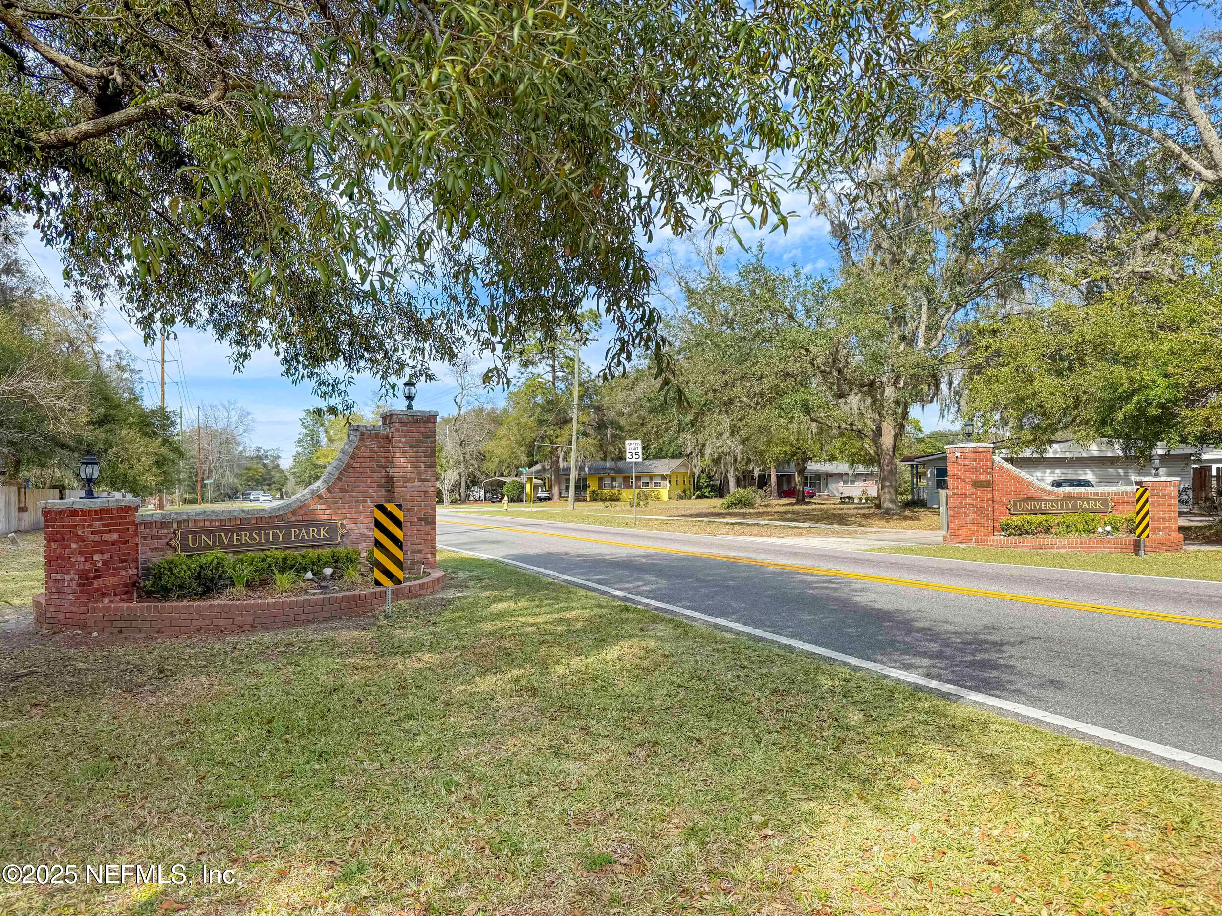 Jacksonville, Florida 32277, United States, 3 Bedrooms Bedrooms, ,2 BathroomsBathrooms,Residential,Pending,81468