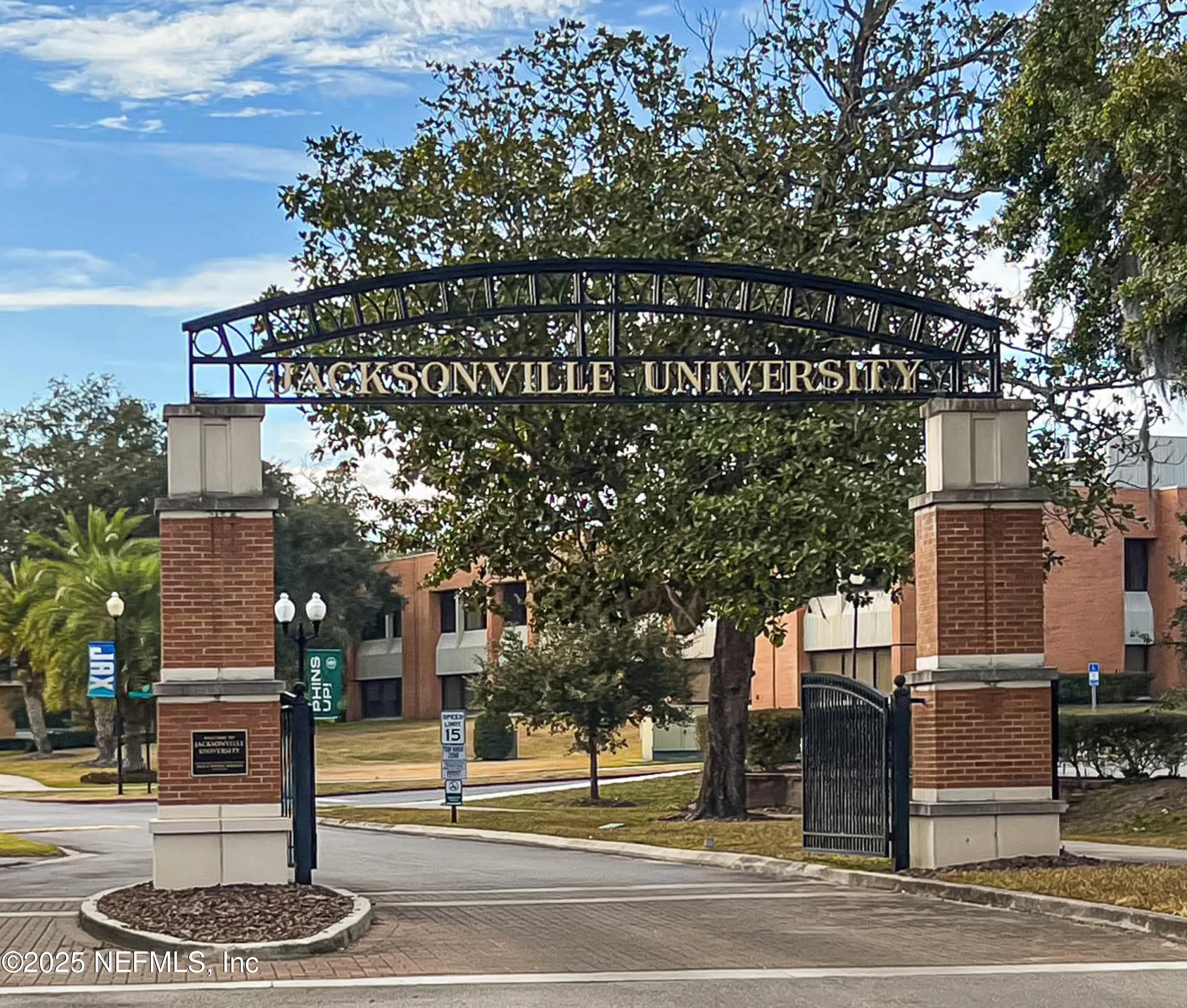 Jacksonville, Florida 32277, United States, 3 Bedrooms Bedrooms, ,2 BathroomsBathrooms,Residential,Pending,81468