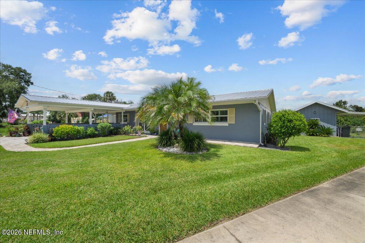 209 RIVER Drive