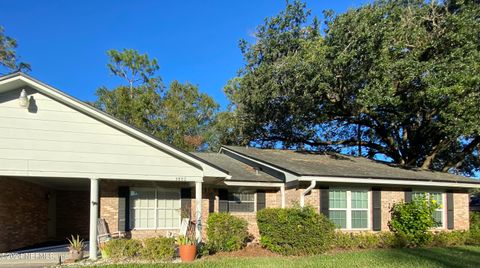 A home in Jacksonville