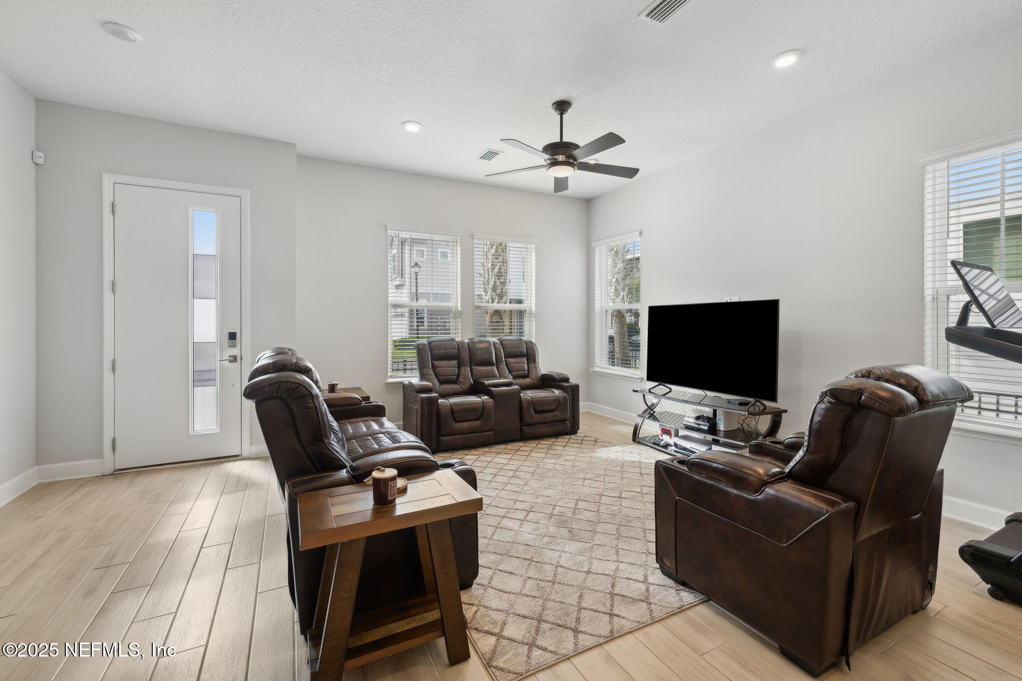 11340 BREAKERS BAY Way