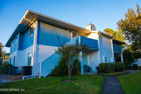 A home in Jacksonville