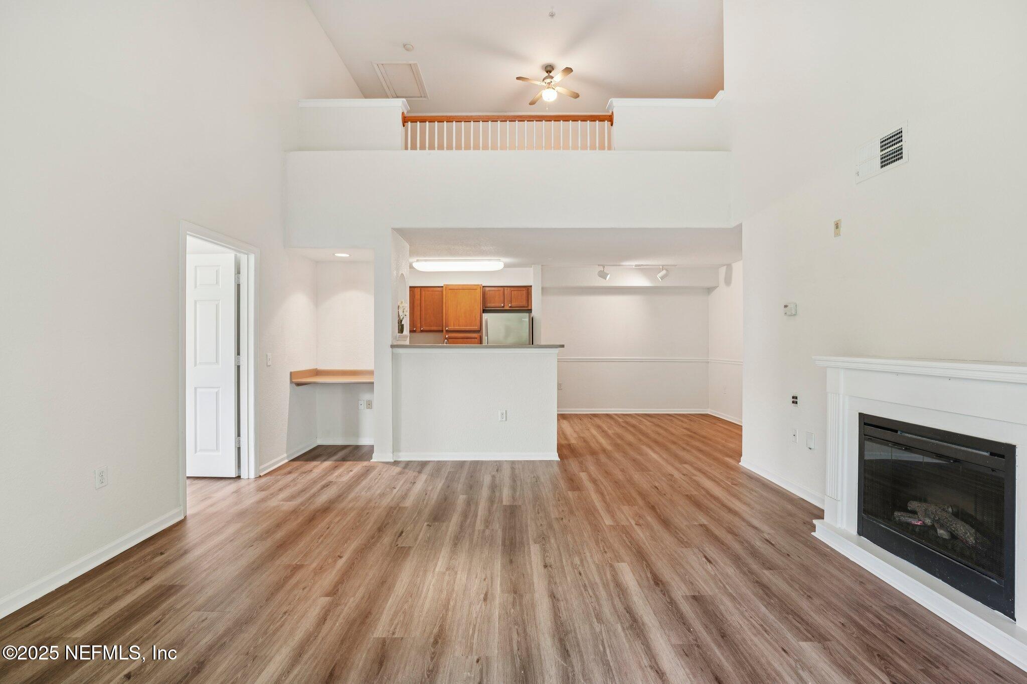 8550 TOUCHTON Road 2038