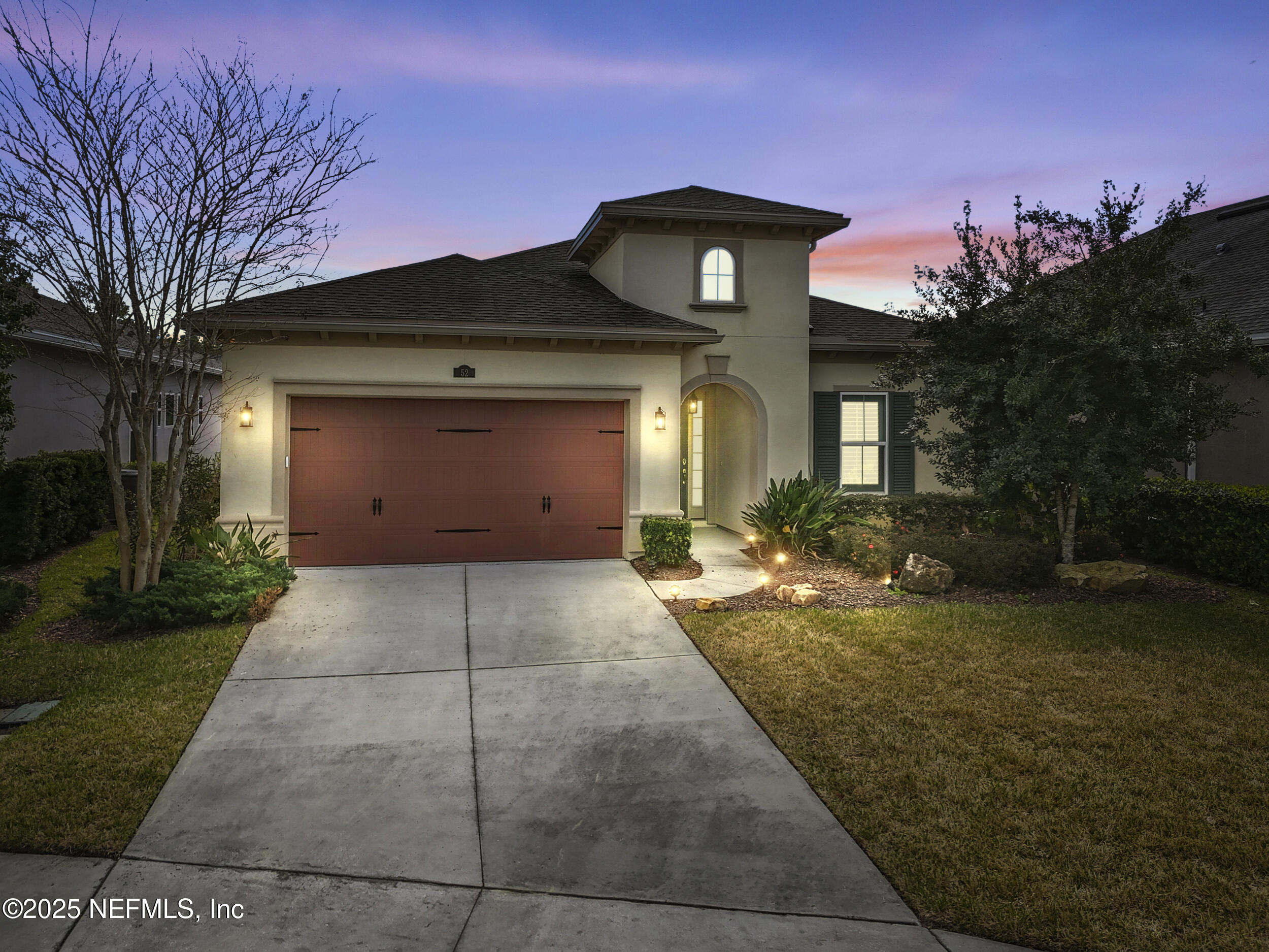 52 DYER Court