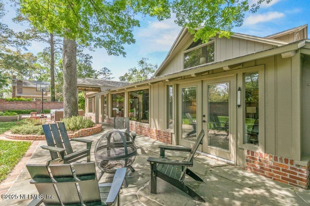 Jacksonville, Florida 32210, United States, 4 Bedrooms Bedrooms, ,5 BathroomsBathrooms,Residential,Pending,99627