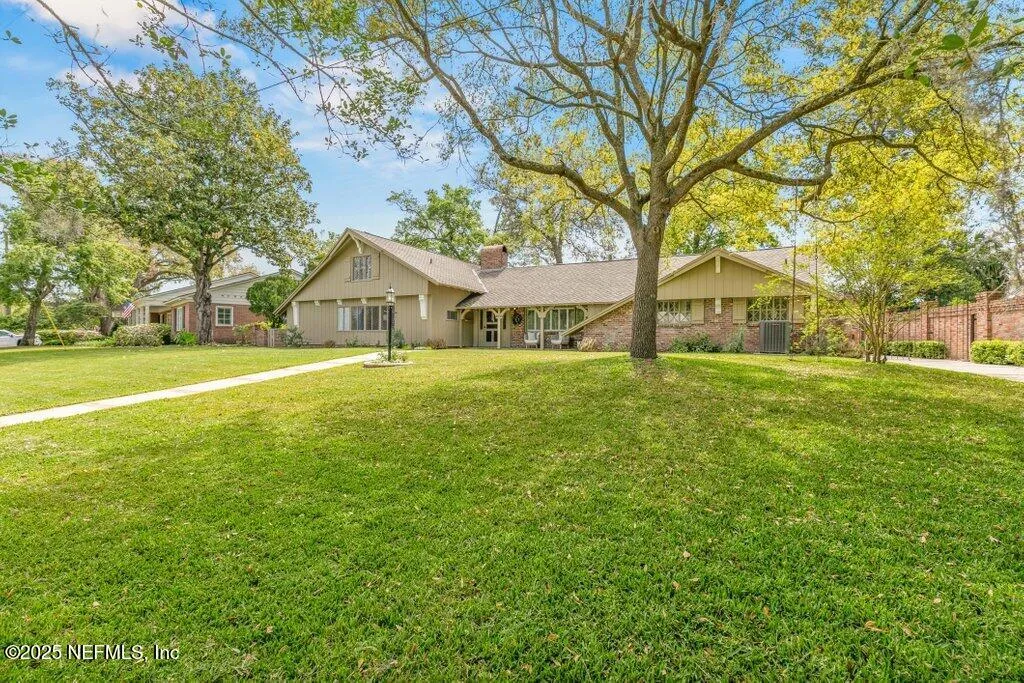 Jacksonville, Florida 32210, United States, 4 Bedrooms Bedrooms, ,5 BathroomsBathrooms,Residential,Pending,99627