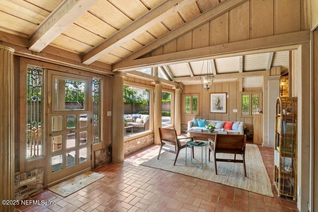 Jacksonville, Florida 32210, United States, 4 Bedrooms Bedrooms, ,5 BathroomsBathrooms,Residential,Pending,99627