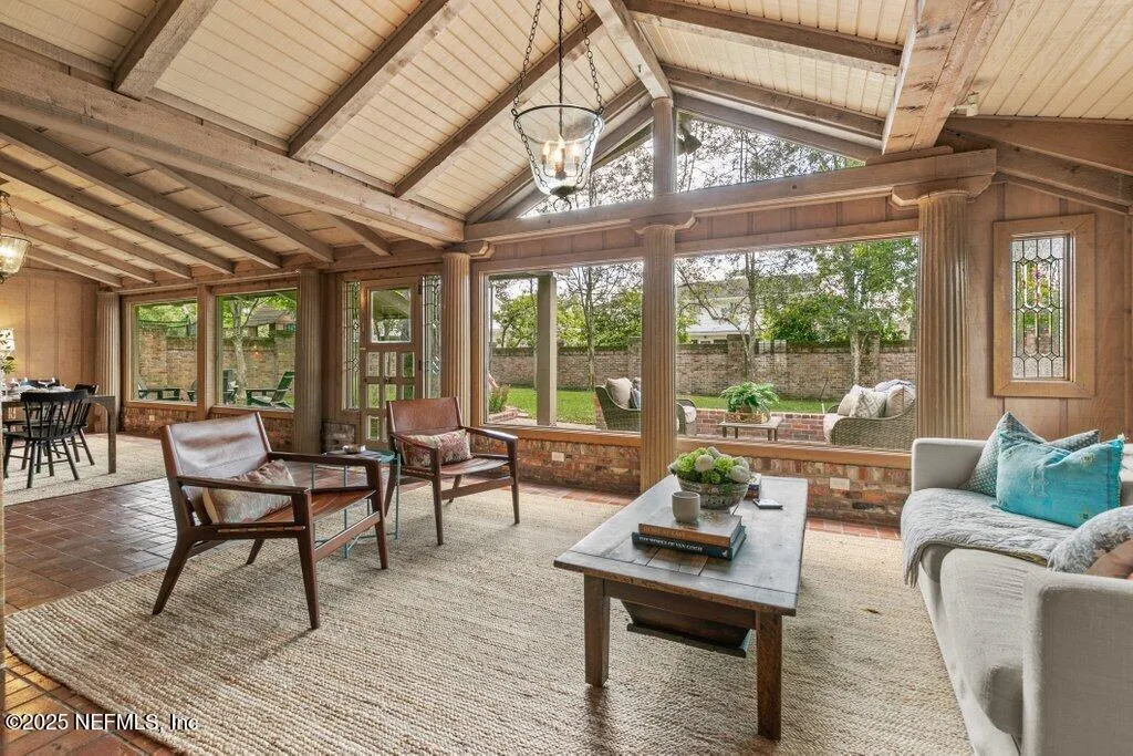 Jacksonville, Florida 32210, United States, 4 Bedrooms Bedrooms, ,5 BathroomsBathrooms,Residential,Pending,99627