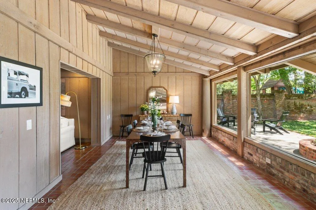 Jacksonville, Florida 32210, United States, 4 Bedrooms Bedrooms, ,5 BathroomsBathrooms,Residential,Pending,99627