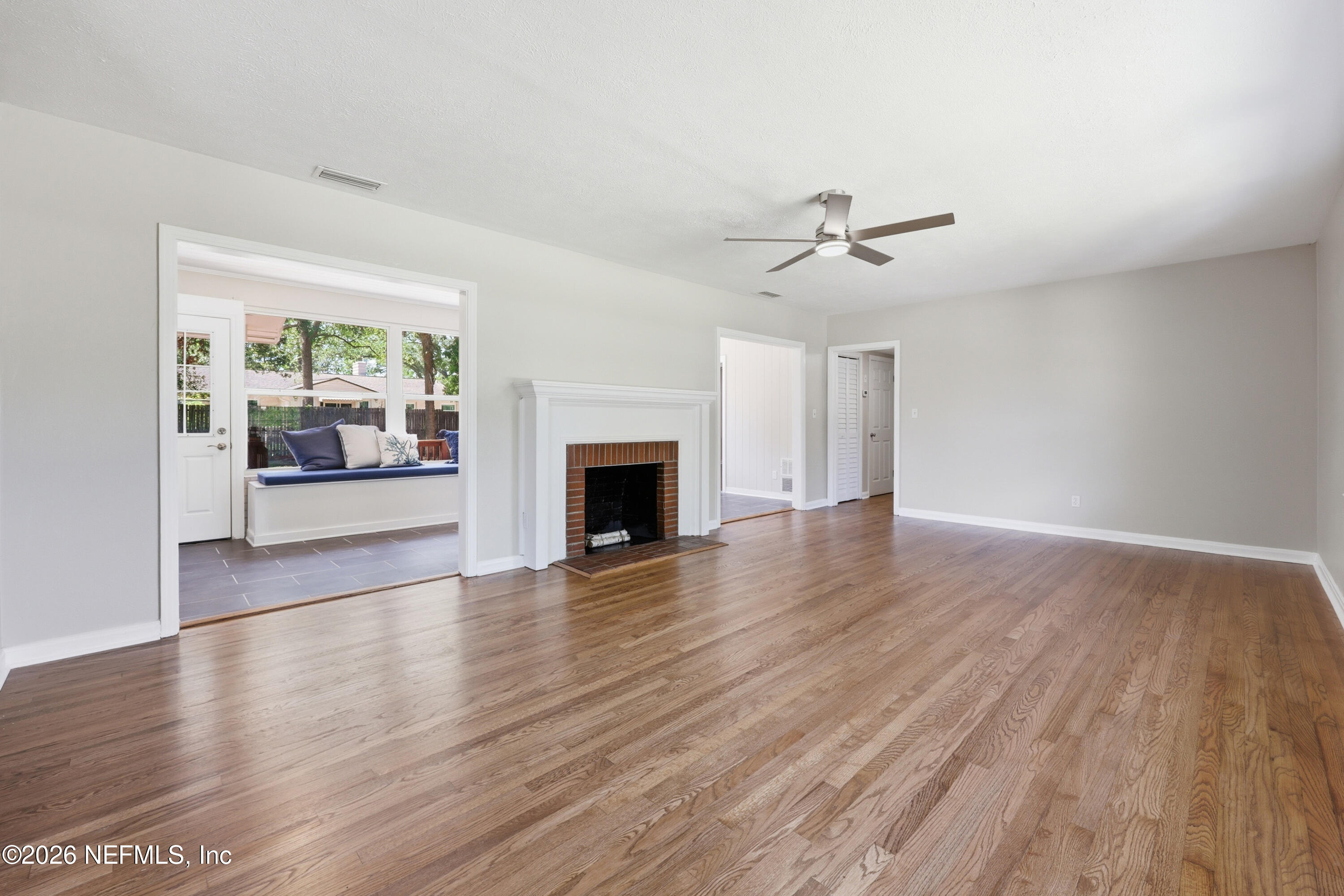 1118 MONTICELLO Road