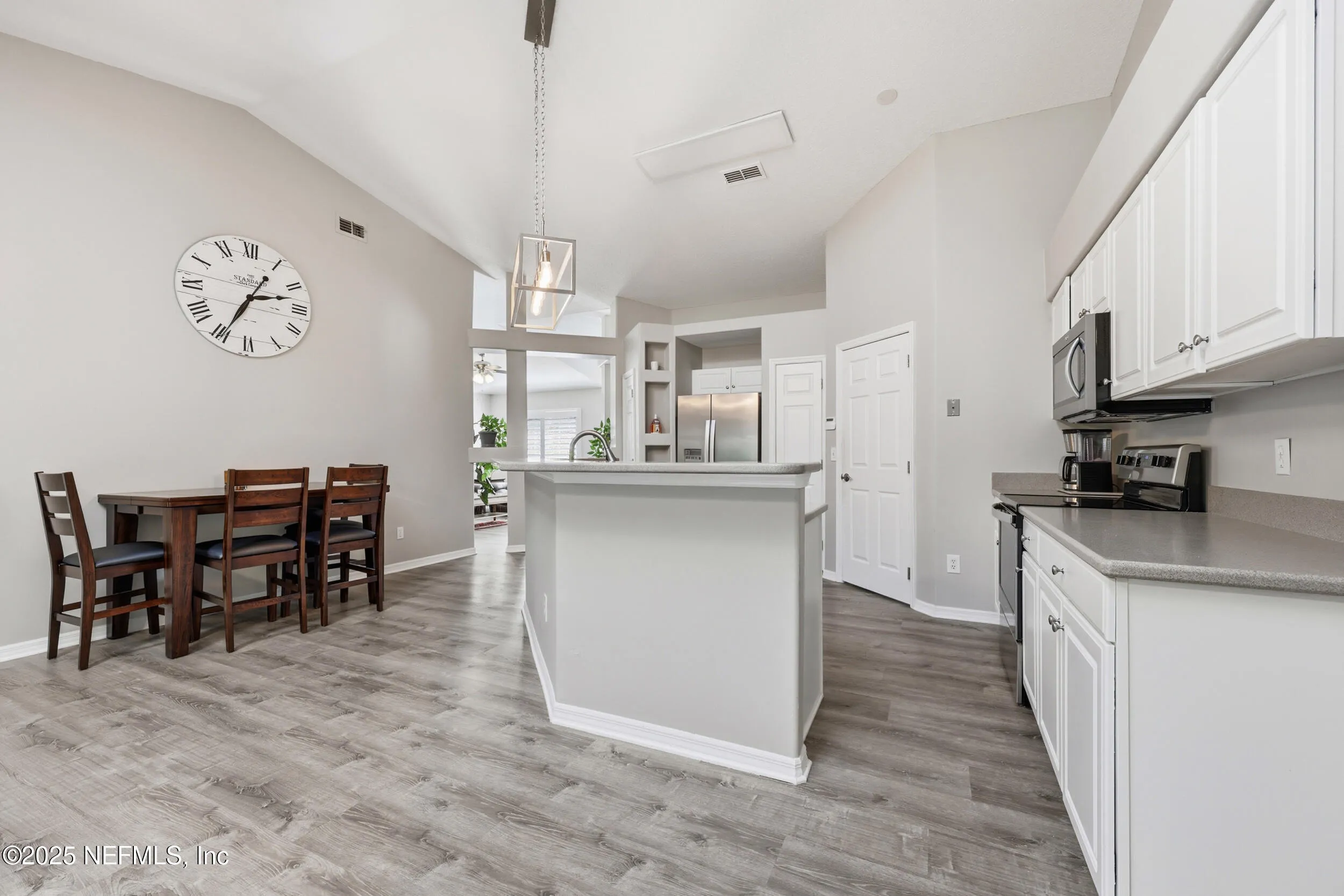 Ponte Vedra Beach, Florida 32082, United States, 4 Bedrooms Bedrooms, ,2 BathroomsBathrooms,Residential,Active,238051